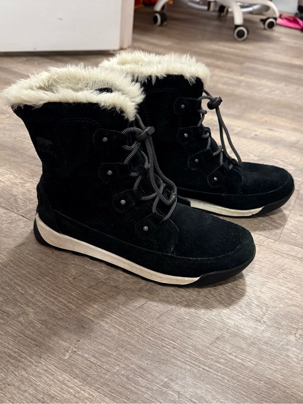 Sorel Black Fur-Trim Winter Boots